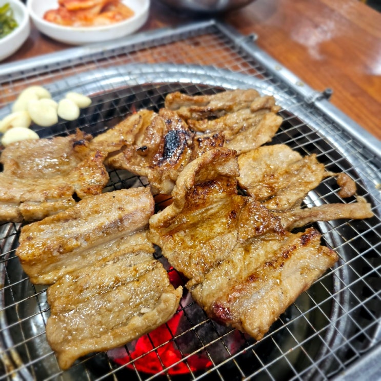  부산 국제시장 맛집 주차장 편한 돼지갈비 생수숯불갈비