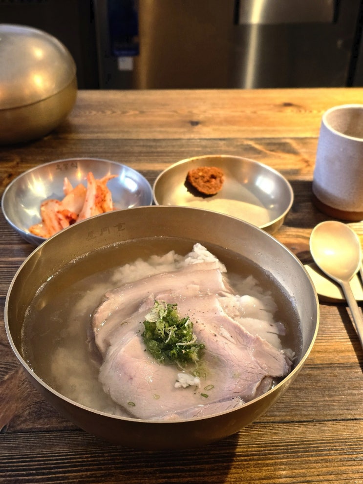  합정맛집 옥동식 미슐랭 빕구르망 돼지곰탕 맛집, 주말 웨이팅 후기