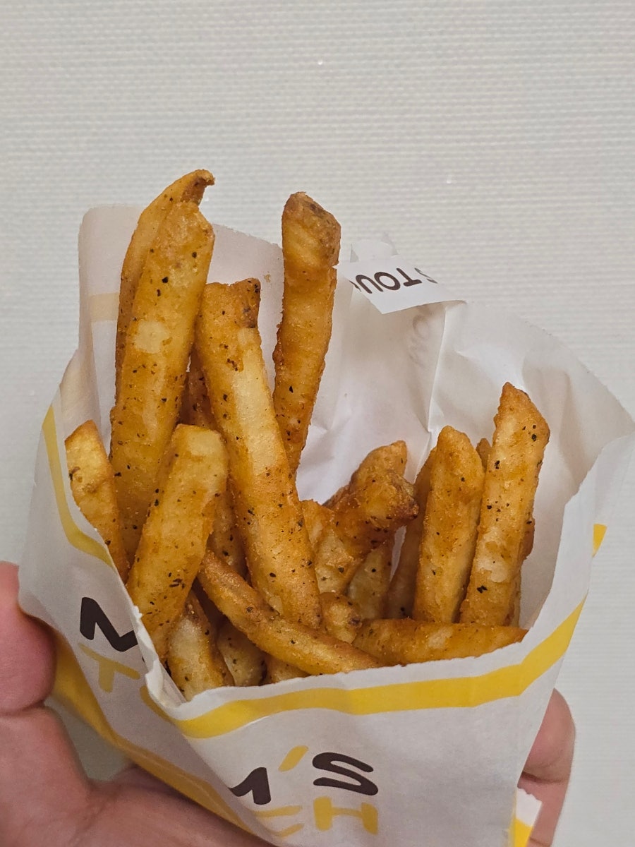 맘스터치 목감역점 사진 4