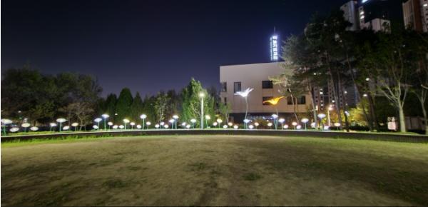중구 “아름다운 옹달샘공원으로 밤 산책 나오세요”