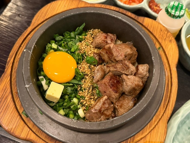  혼밥하기 좋은 건강한 솥밥 맛집 '솔솥 센터원점'