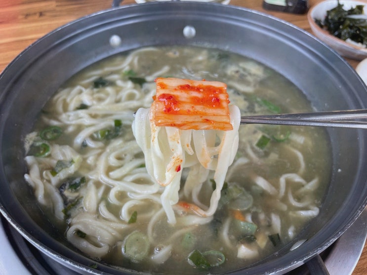  [해월정 제주공항점] 보말칼국수와 성게보말죽으로 즐기는 제주용담맛집