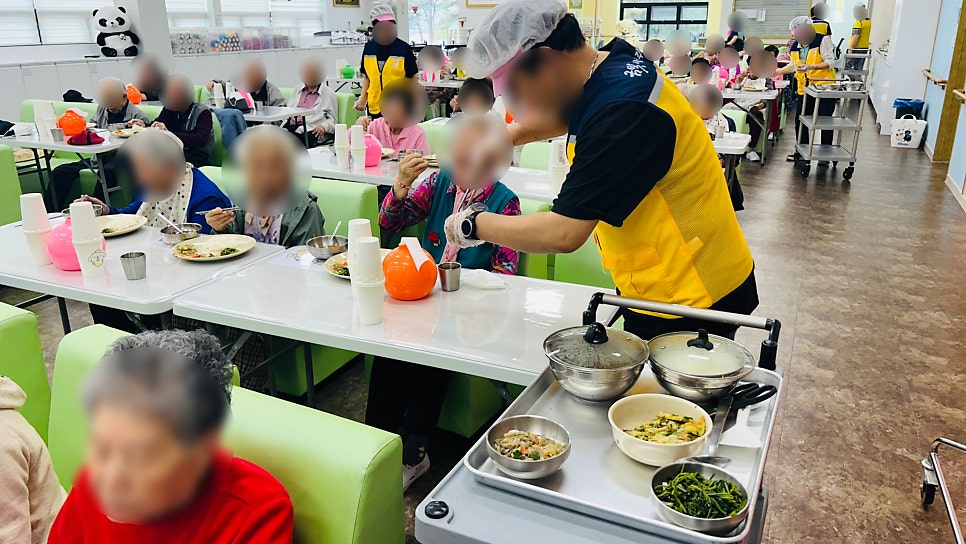 보령대천해수욕장주간보호센터 금빛사랑주야간보호센터 어르신 맞춤 건강 프로그램