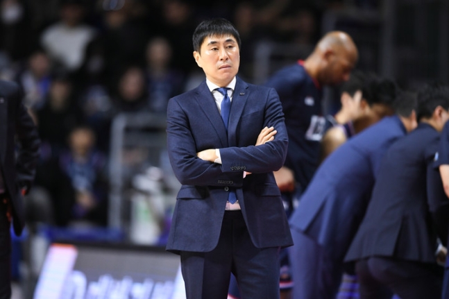 <b>이상민</b> <b>감독</b> 복귀 부산<b>KCC</b> 영구결번에서 <b>감독</b>까지, 이규섭코치... 
