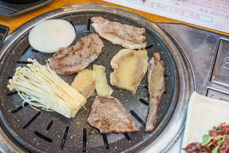  부드러운 고급 말고기 요리를 제공하는 제주말고기 맛집, 마리조아 서귀포중문점