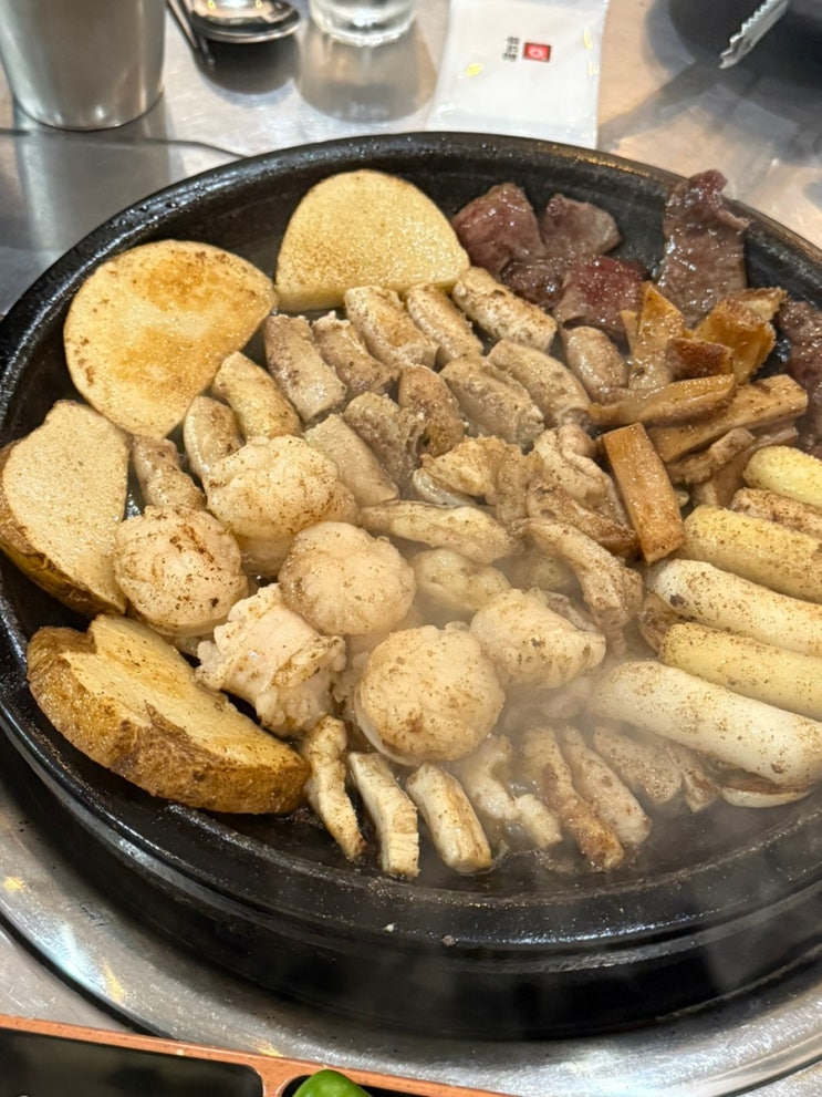  깔끔하고 맛있는 굽은다리 곱창 맛집 '류가네소곱창'