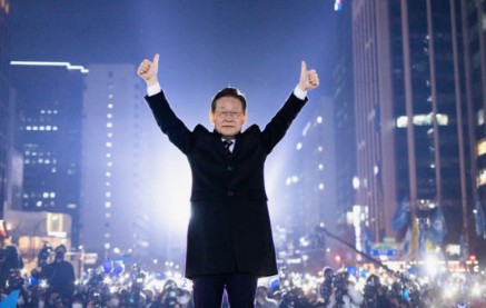 <b>득표율</b> 60% 예측 여론, 최근 여론조사, 전연령 1위, <b>김문수</b>... 