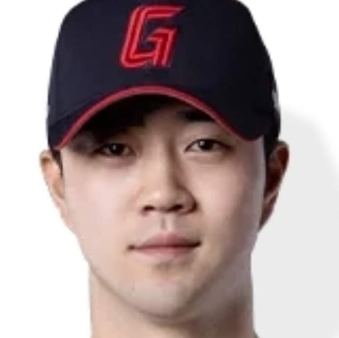 <b>윤성빈</b> 프로필 인스타 제구 불안 <b>롯데</b>