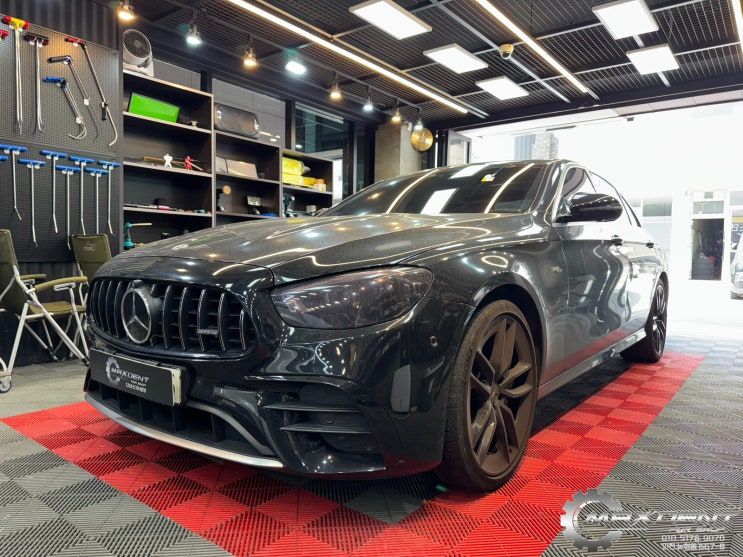  벤츠 범퍼수리 – E53 AMG, 교환 없이 판금도색 복원 사례