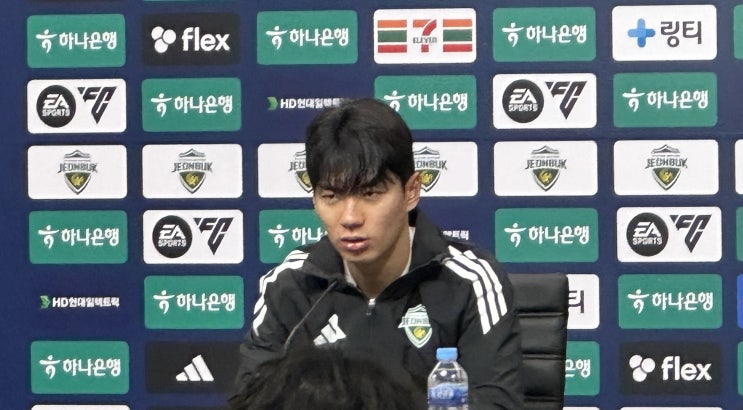 '<b>전진우</b>의 날' ! 4월 <b>이달의 선수상</b> + 멀티골, 전북은 1위 대전과... 