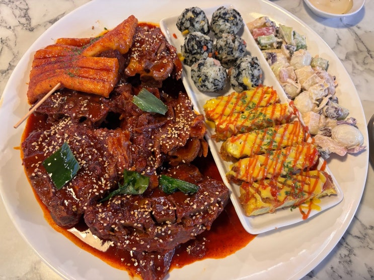  [선릉역 맛집]감자탕 맛집 ‘원조해장촌 뼈구이한판 감자탕 선릉역점’ 뼈구이반판 후기! 점심특선, 보양식감자탕도 있어요