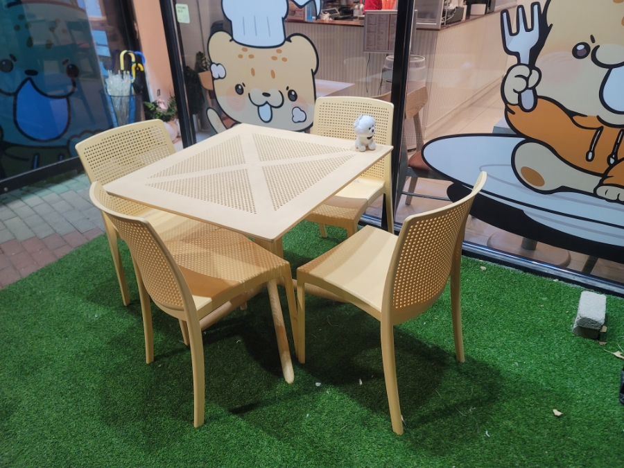 퐁치 커피익스프레스 영종점 사진 3