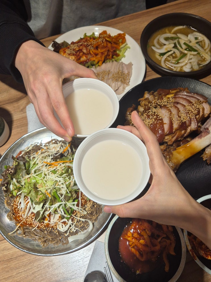  [철산역 맛집] 블루리본 '조선식탁오정족발' | 족발과 보쌈, 막국수를 한 번에!