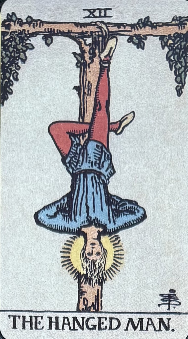  타로 카드 78장 리뷰 - 메이저 아르카나 12번 매달린 남자( HANGED MAN )