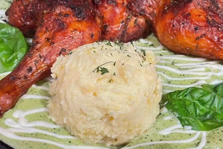  산산바베큐치킨 신촌본점, 맛있는 치킨과 분위기 좋은 신촌술집