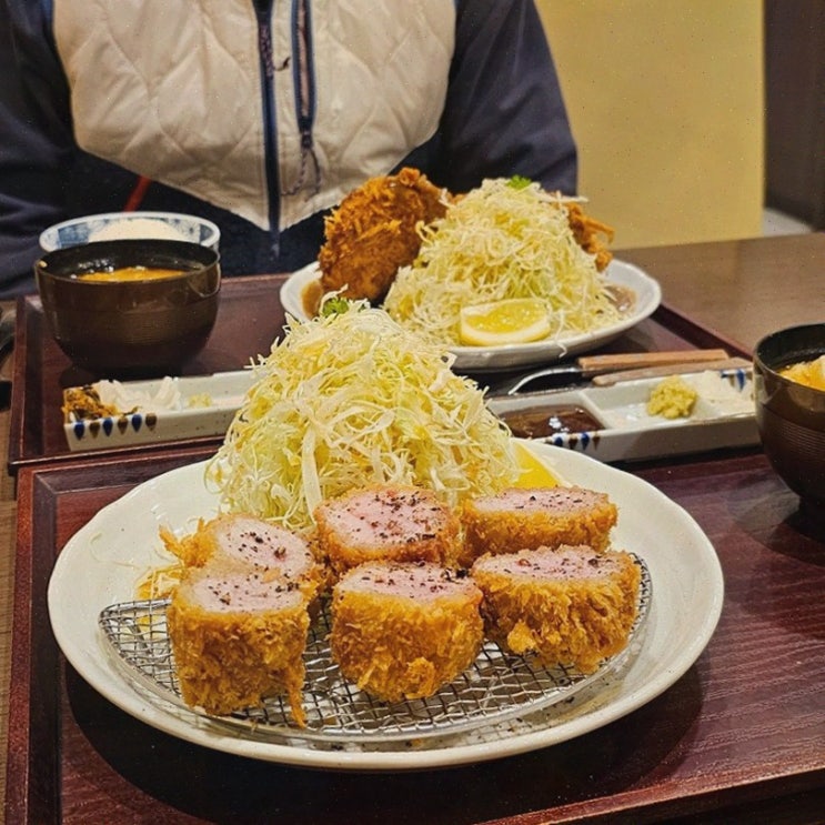  [맛집리뷰] 호시카츠 롯데몰 김포공항점, 정통 일본식 정식 돈까스의 매력