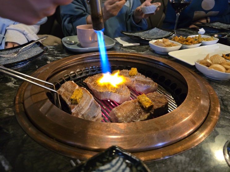  가족 모임으로 딱 좋은 사당 고기집 “나인피스 그릴” 솔직 방문 후기