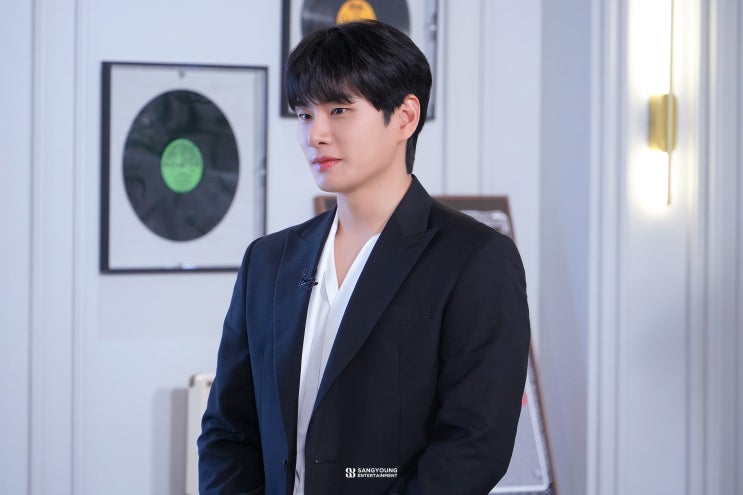 [<b>이이경</b>] ENA < <b>하우스 오브 걸스</b> > 포스터 비하인드