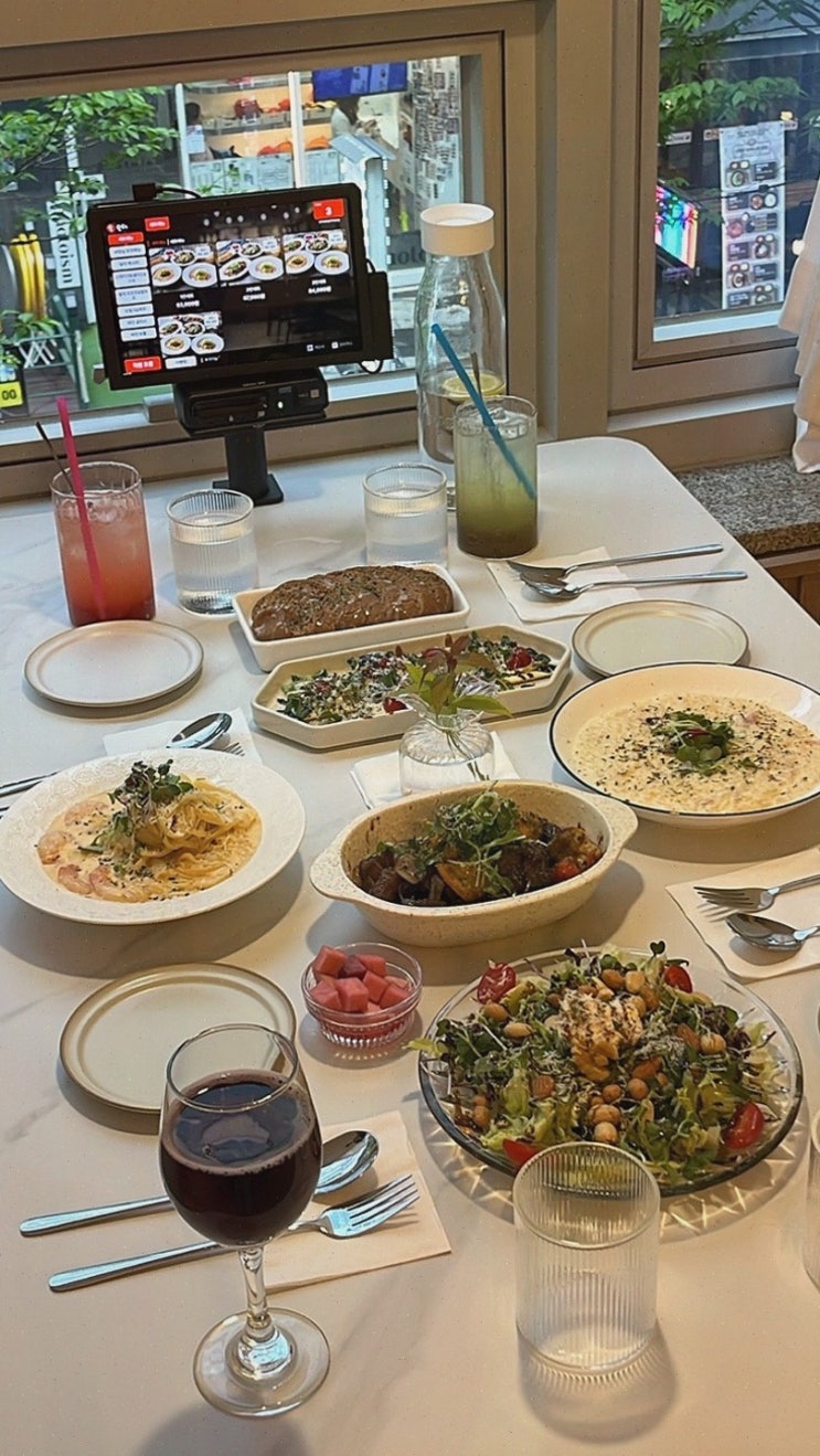  고급스러운 세라믹 인테리어로 차별화된 옥정동맛집, 달리181 양주옥정점