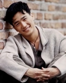 배우 <b>황인혁</b> 프로필 <b>무속인</b> 퇴마사 근황 지리산 기도... 