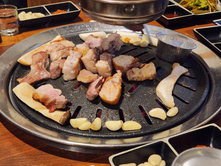  남천동 맛집 양돈산업 가성비 좋은 숙성 고기집 추천