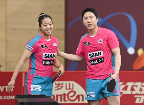 <b>임종훈</b>-<b>신유빈</b> 조, <b>세계탁구선수권</b> 혼합복식 <b>동메달</b> 확보!