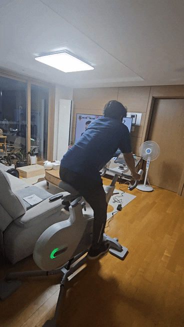  운동효과 좋은 실내자전거 다이어트를 엑사이더 즈위프트 스피닝자전거로 시작한 후기