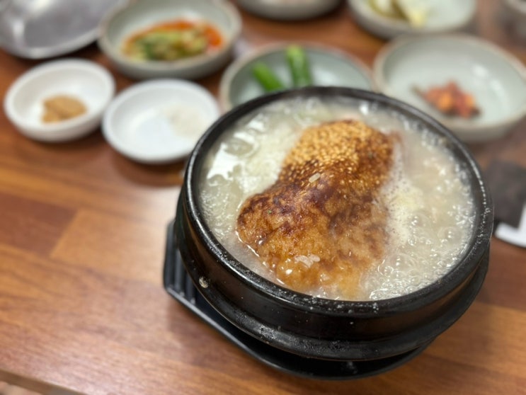  대구 앞산 속 편한 보양식 '이우철 한방 누룽지 삼계탕'