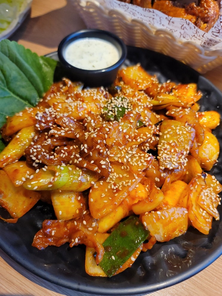 제주 로컬 맛집 추천! 홍열이네 드림타워 근처 닭발·치킨 맛집
