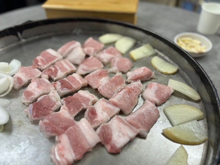  안산 본오동 상록수역 야장 감성 삼겹살과 항정살 찐 맛집 백두산 생고기