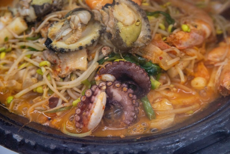  [맛집리뷰] 여수 이순신광장 선어회 맛집 도시어부 돌문어삼합 2호점에서의 특별한 저녁