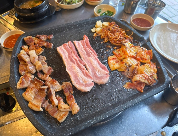  오산 맛집 '간판없는 고깃집' 야장느낌 나는 오산 고기집 삼겹살 맛집