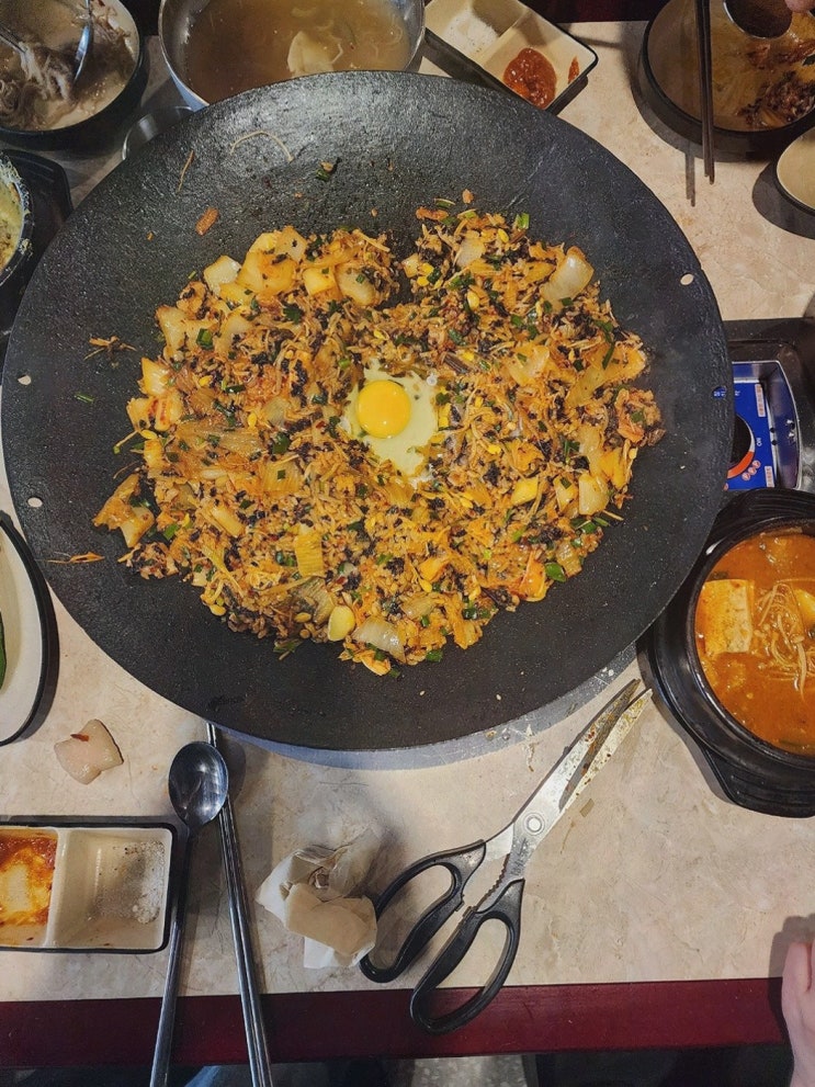  [오복솥뚜껑 일산라페스타점] 합리적인 가격의 라페스타고기집에서 즐기는 고기