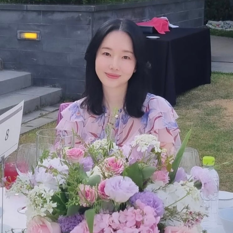 <b>영화</b>배우 <b>이정현</b> 프로필... 단편 <b>영화</b> 꽃놀이간다 <b>박찬욱</b> <b>감독</b>과... 