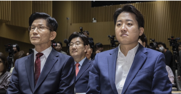  "단일화 없다" 못박은 이준석, 몸값높이기 전략? 국회 해산권·계엄 발언도 논란