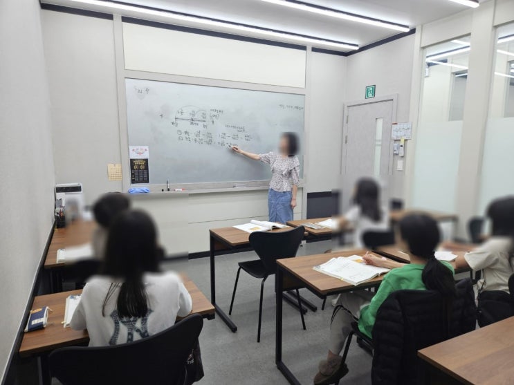  정자동 수학학원 혼자서는 힘든 수학