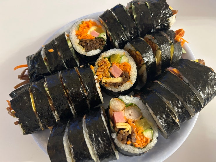  청량리역 직장인 혼밥 성지 김밥 맛집 <정김밥>(우엉김밥, 돈까스김밥, 매운어묵김밥)