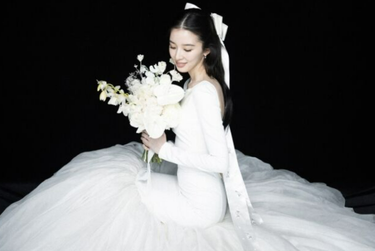  아이린 남편은 누구? 비연예인 남성과 결혼한 모델 아이린, 그녀의 진심이 담긴 결혼 이야기