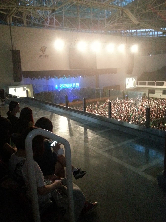 Let's Share My Old SHINee Fangirl Photos