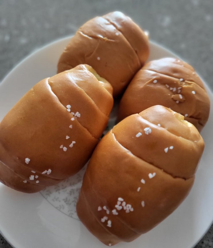  광교아브뉴프랑 디저트 카페 쿠크봉