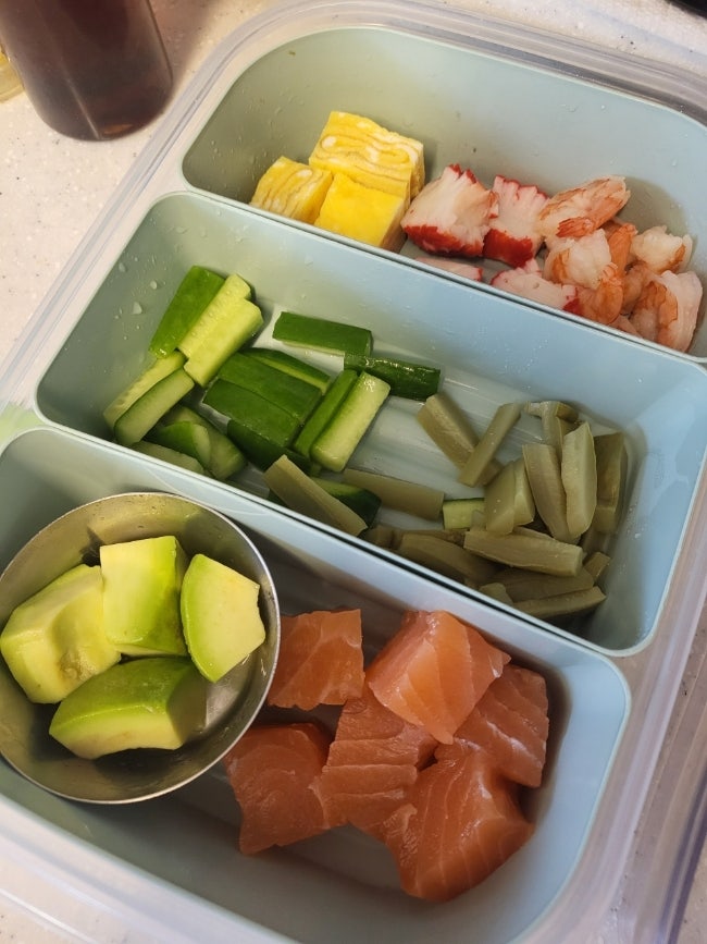 동이키친 일식수업 (도시락초밥べんとうすし/ヨツトのりすし) 동이키친 일식수업 (도시락초밥べんとうすし/ヨツトのりすし)