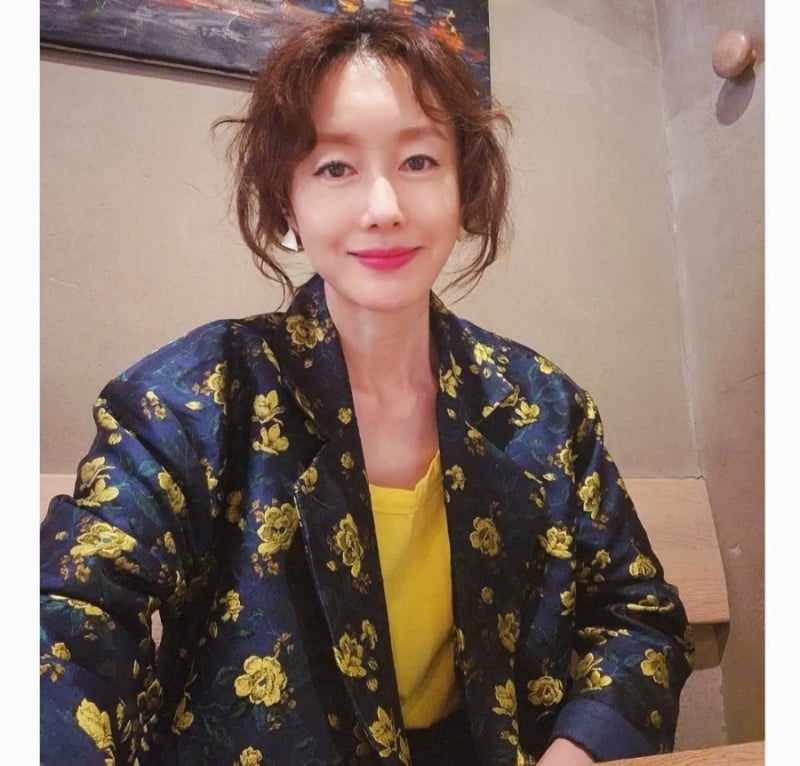 체코서 대선 재외국민 투표한 배우 김지수, 그녀는 누구? (프로필 근황)