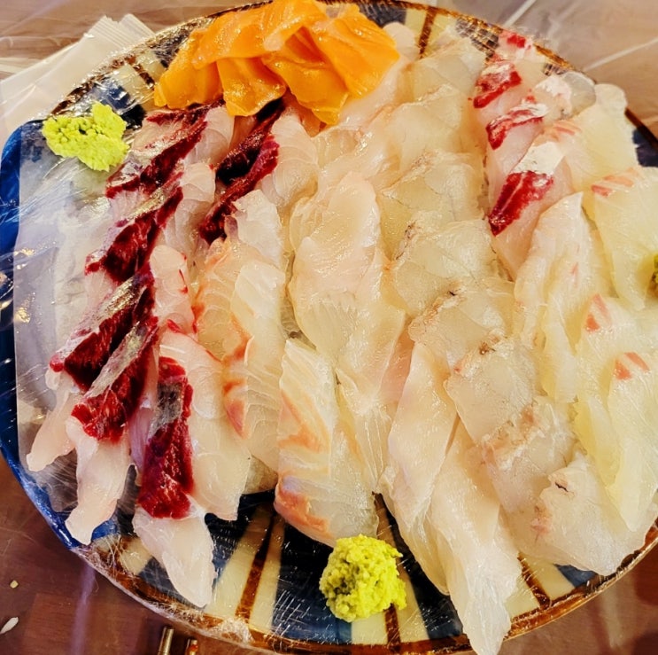  [장유율하]가족외식 장소로 딱 좋은 장유율하 모듬회 맛집 '율하횟집'