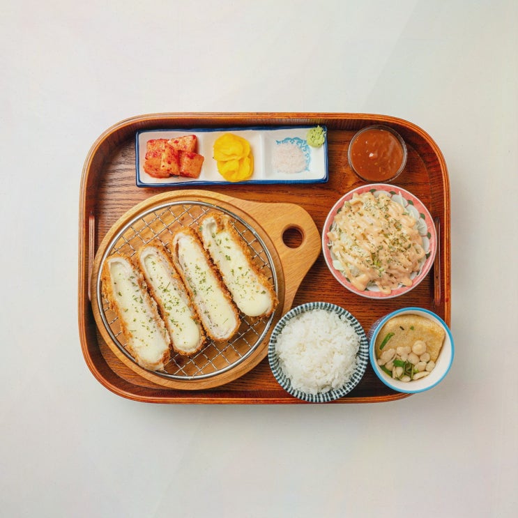  저스트카츠, 가족과 함께하는 논현혼밥의 완벽한 선택