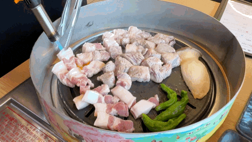  제주 성산일출봉 흑돼지 '돌담애 성산본점'