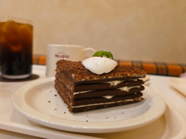  #템포커피 합정교보문고점, 합정 딜라이트스퀘어카페 / 바스크치즈케이크 맛집 :-)