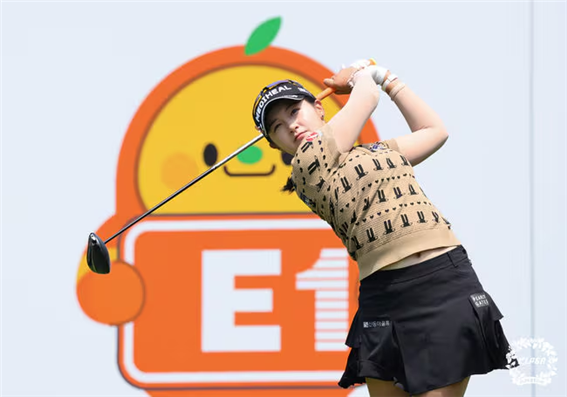 <b>박현경</b>, 제13회 <b>E1 채리티 오픈 우승</b>! 시즌 첫 승이자 통산... 