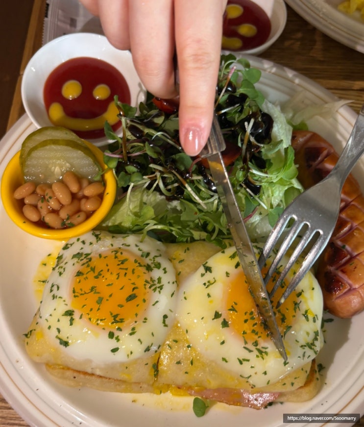  일산 브런치 맛집 애견동반카페 라이크라이크 에그베네딕트