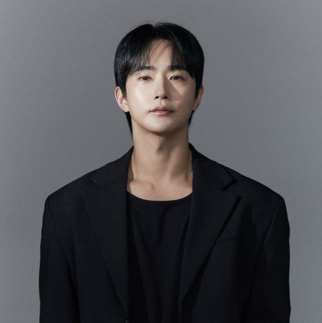 뮤지컬 배우 전호준, 前여친 폭행 주장에 피투성이 사진 공개하며 반박…진실은? [왓IS]