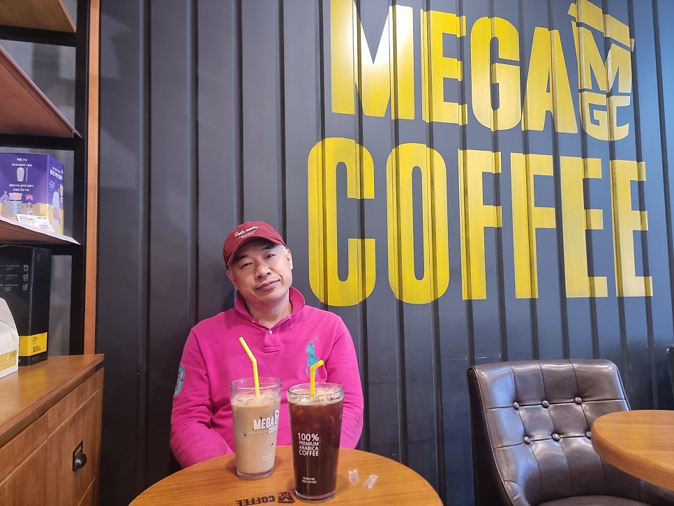 메가MGC커피 신기시장점 사진 4